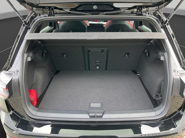 Volkswagen Golf 2.0 TSI DSG Golf VIII