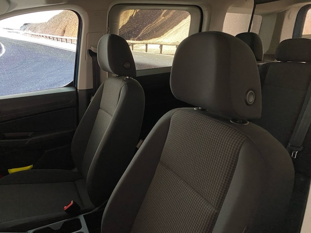 Volkswagen Caddy Combi