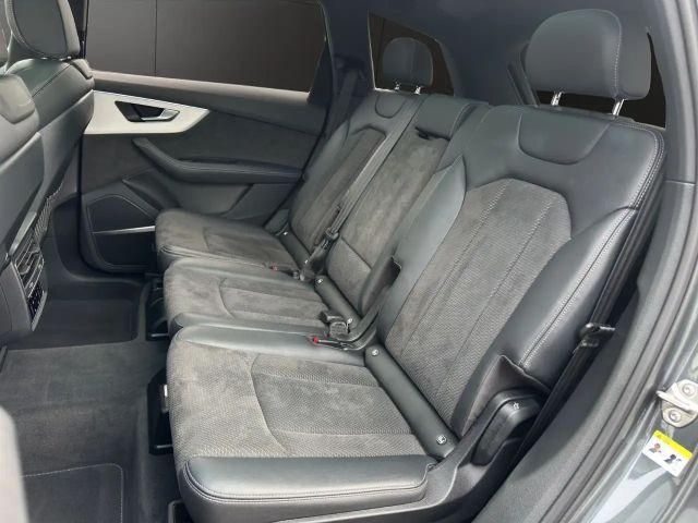 Audi Q7 50 TDI Quattro S-Line
