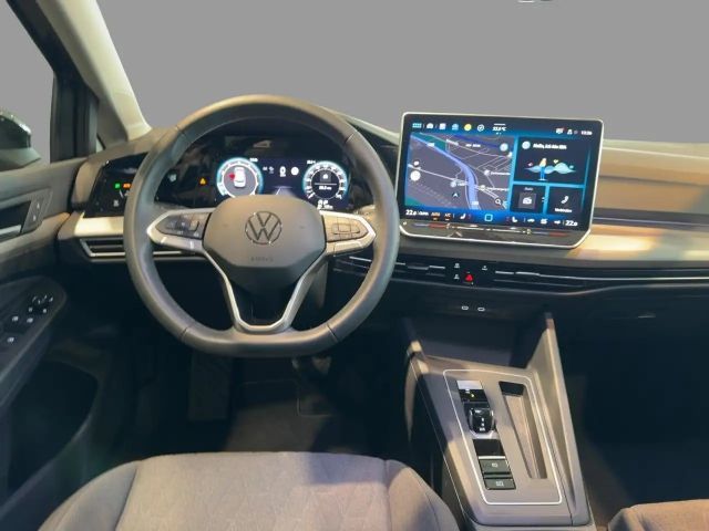 Volkswagen Golf 1.5 eTSI DSG Golf VIII Life