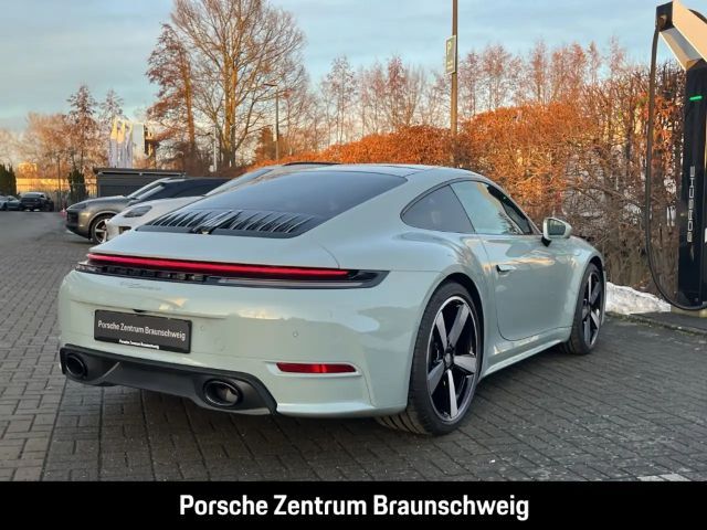 Porsche 992 Carrera Coupé