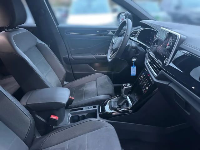 Volkswagen T-Roc 1.5 TSI DSG R-Line