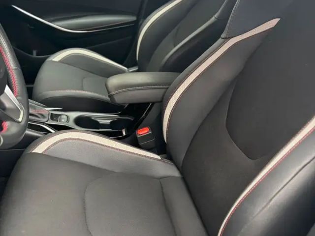 Toyota Corolla GR Hybride Touring