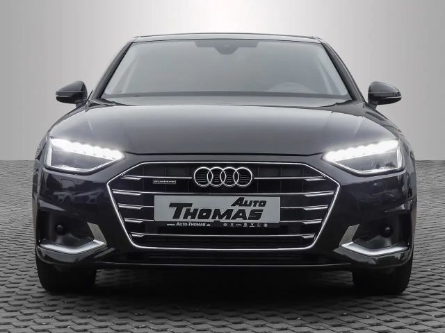 Audi A4 40 TFSI Quattro Sedan