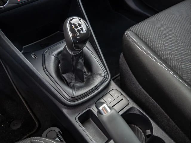 Ford Fiesta C & C 1.1L 75PS KLIMA SYNC PDC SHZ LED