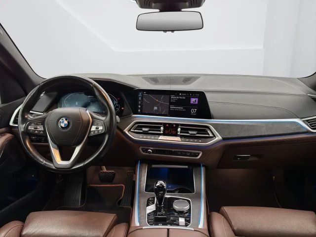 BMW X5 xDrive45e