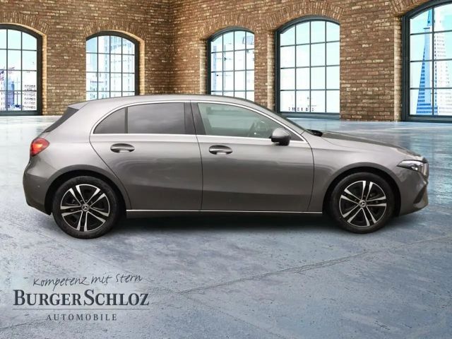 Mercedes-Benz A 180 Progressive