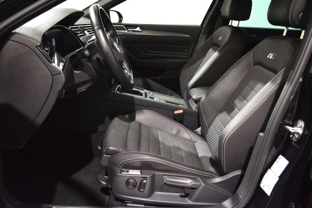 Volkswagen Passat Business DSG R-Line Variant