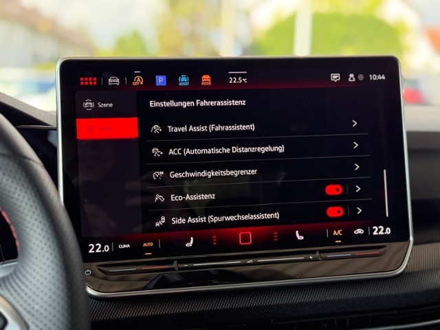 Volkswagen Golf DSG Golf VIII IQ.Drive Style