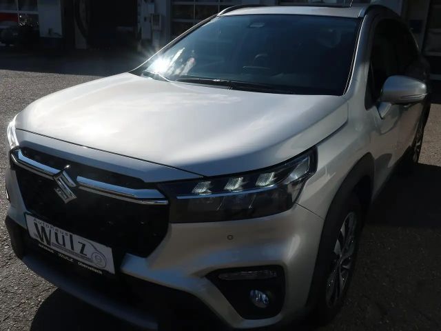 Suzuki S-Cross AllGrip Flash Hybrid