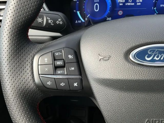 Ford Kuga ST Line X