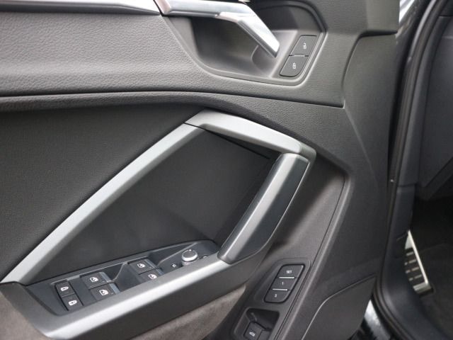 Audi RS Q3 Quattro S-Tronic