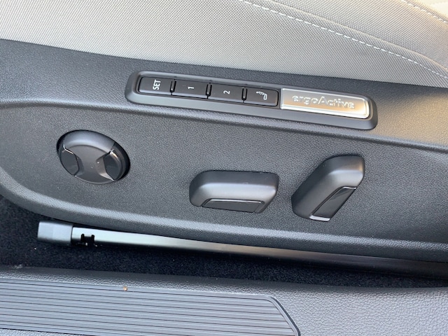 Volkswagen Golf 2.0 TDI Golf VIII