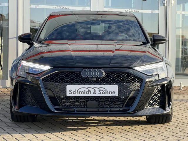 Audi RS3 S-Tronic Sedan Sportback