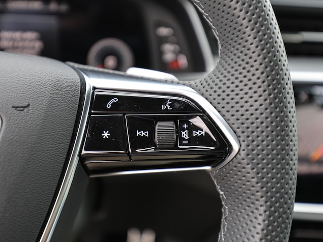 Audi S6 Avant Quattro