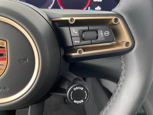 Porsche Taycan 4 Cross Turismo