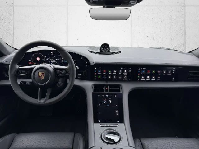 Porsche Taycan Turbo