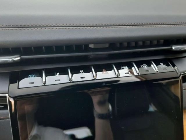 Jeep Grand Cherokee Summit