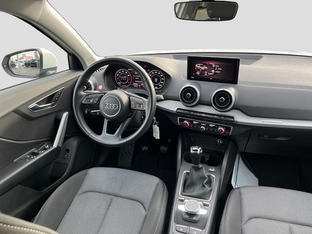 Audi Q2 30 TFSI S-Line