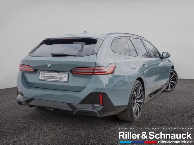 BMW 520 520d M-Sport Touring