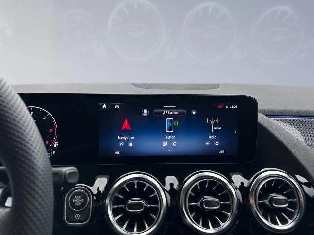 Mercedes-Benz GLA 200 AMG Line GLA 200 d