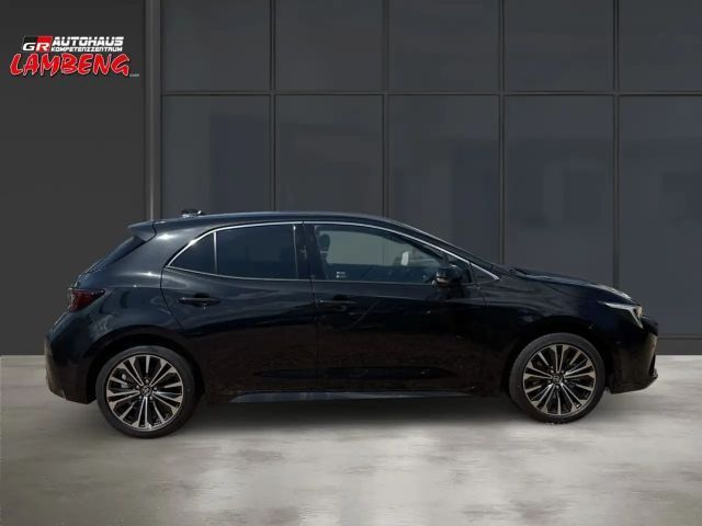 Toyota Corolla Hybride Team D