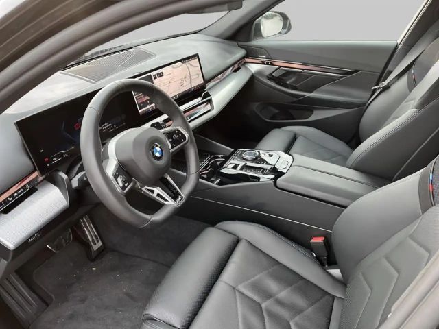BMW 520 520i M-Sport Touring