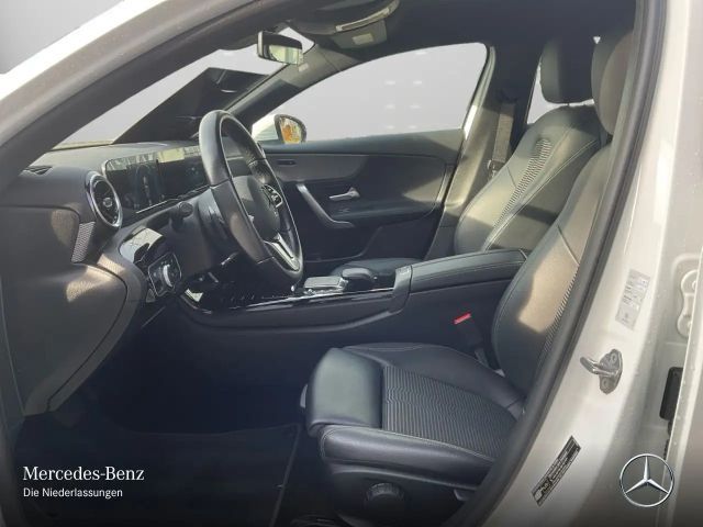 Mercedes-Benz A 200 Progressive