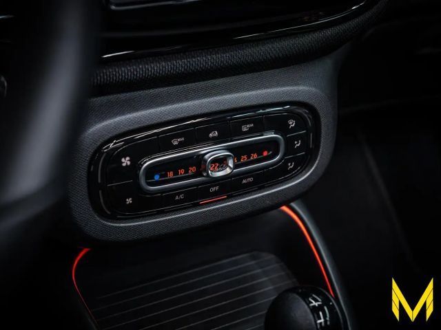 Smart EQ fortwo Cabrio JBL Prime