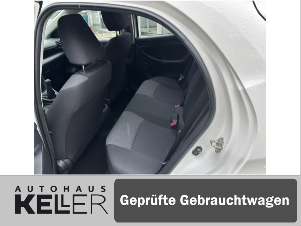 Toyota Yaris 5-deurs Basis