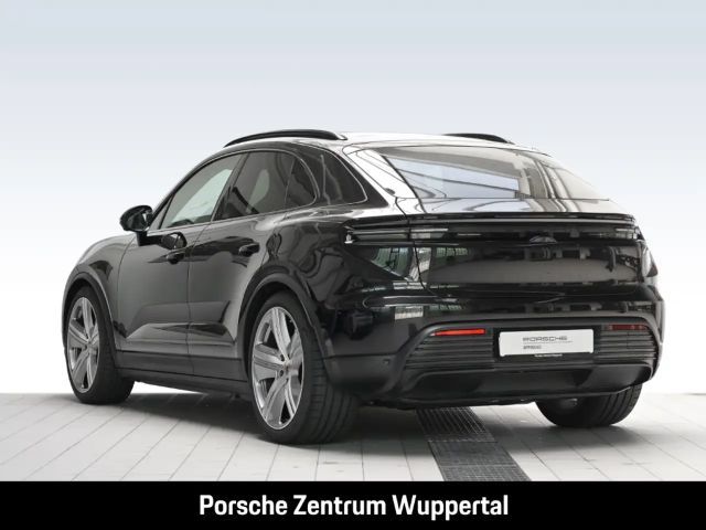 Porsche Macan 4