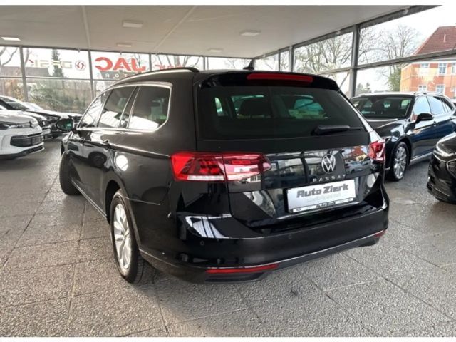 Volkswagen Passat 2.0 TDI Business DSG Variant