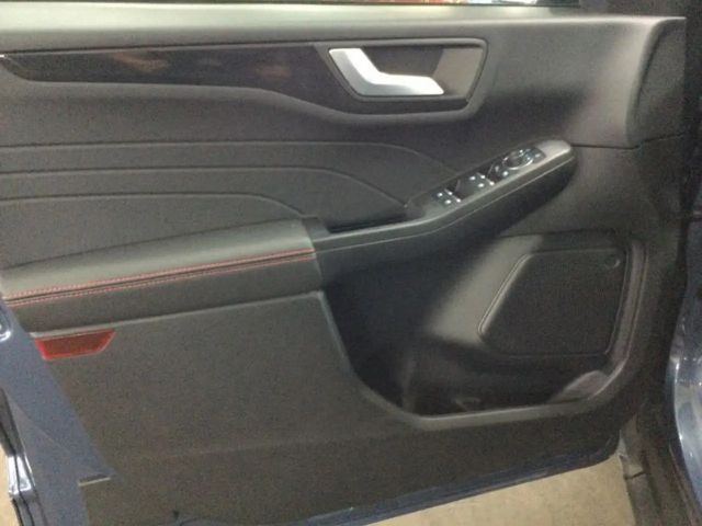 Ford Kuga EcoBoost ST Line