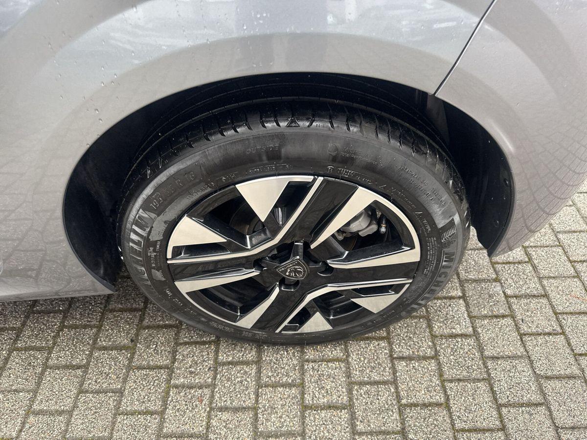 Peugeot 208 Allure Pack Hybrid