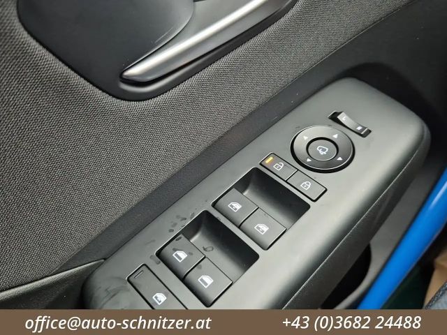 Hyundai Kona 64 kWh Electric