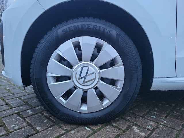 Volkswagen up! Move Move up!