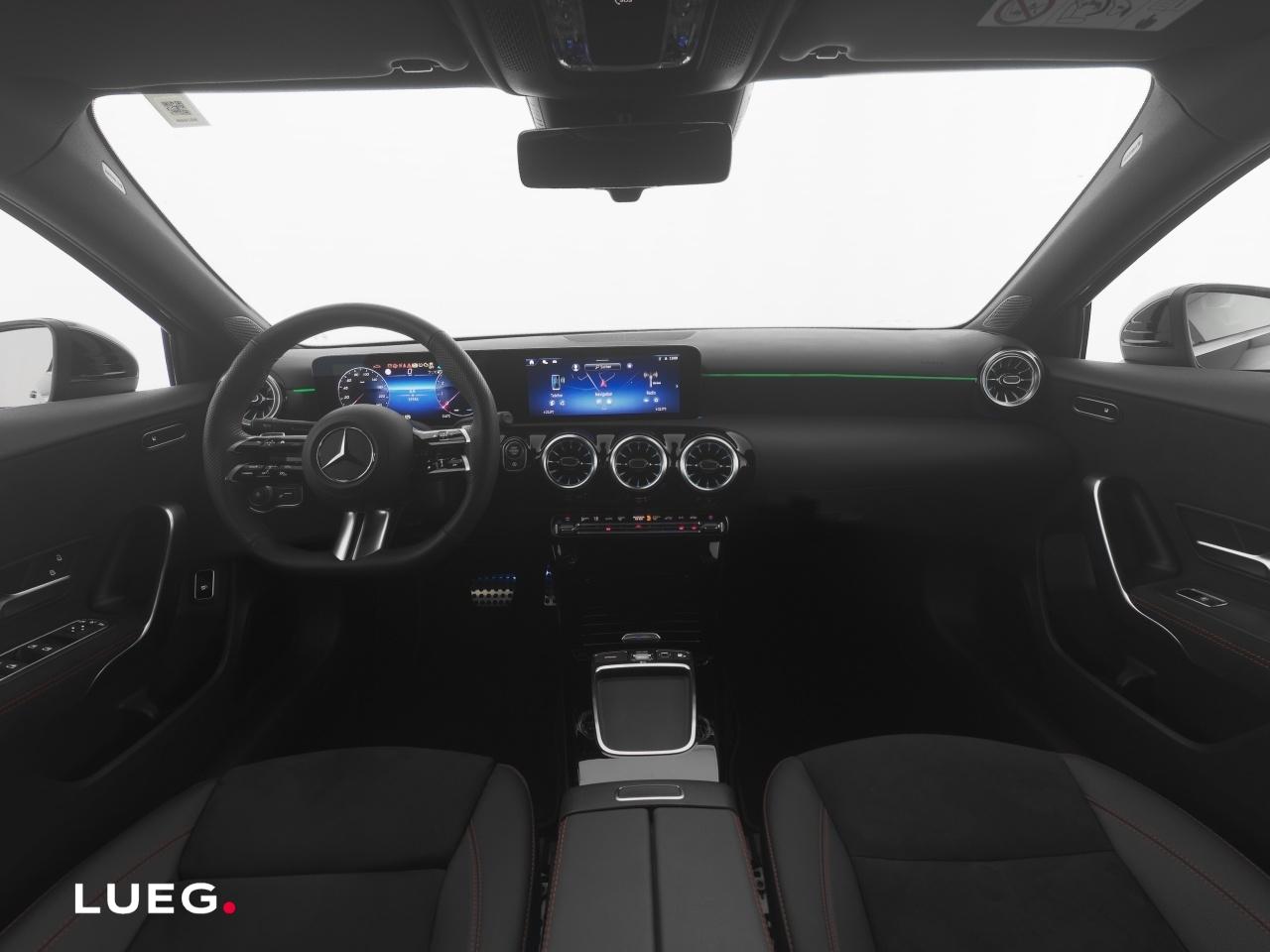 Mercedes-Benz A 200 AMG Line