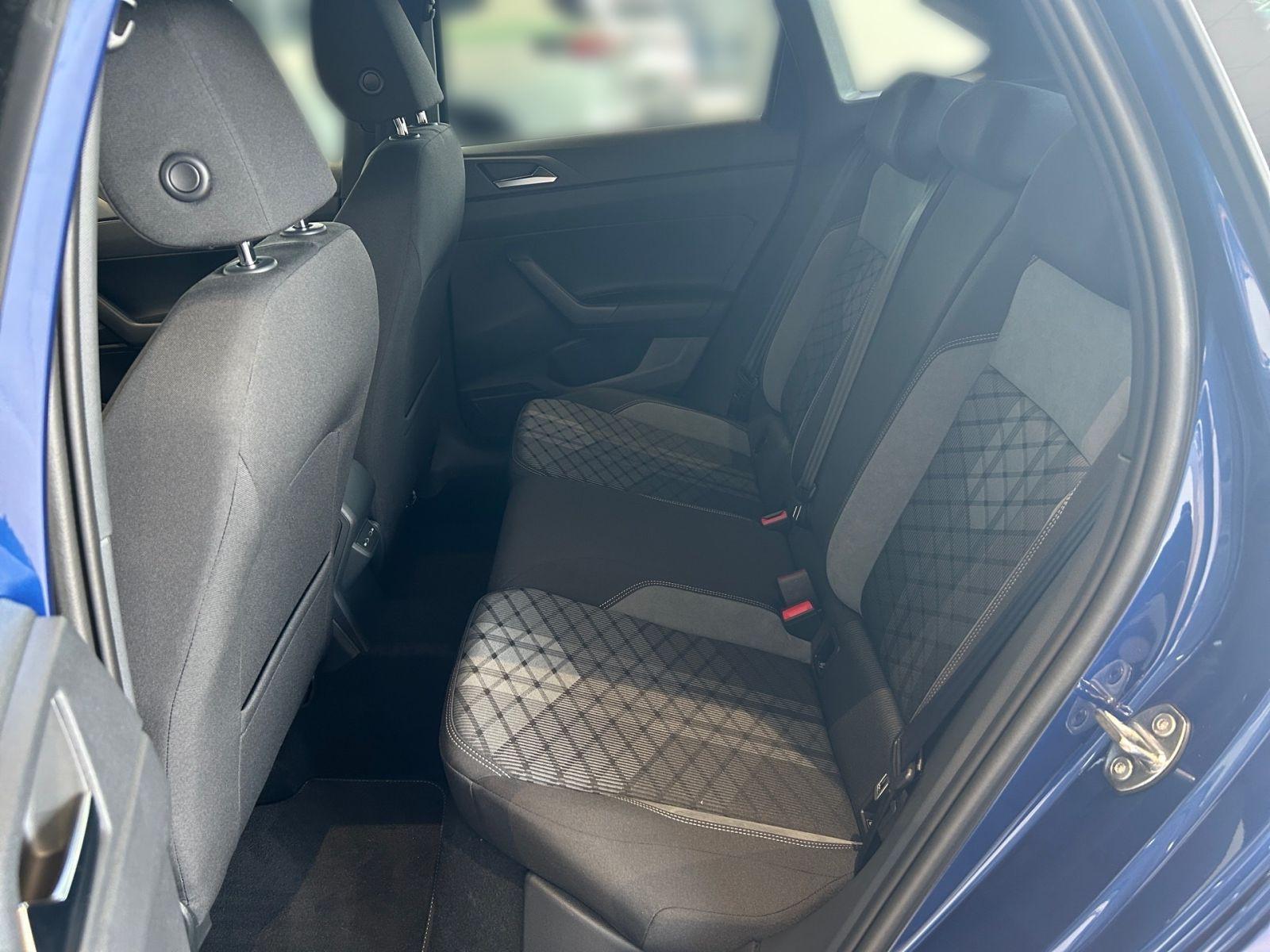 Volkswagen Taigo 1.0 TSI DSG R-Line