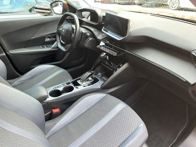 Peugeot E-2008 Allure Pack