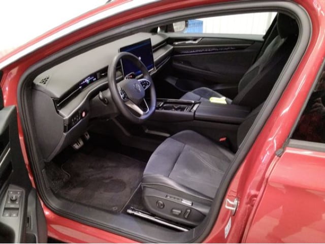 Volkswagen ID.7 IQ.Drive Pro Tourer