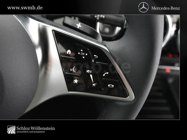 Mercedes-Benz B 180 Progressive