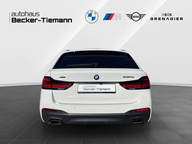 BMW 530 530e M-Sport Touring xDrive
