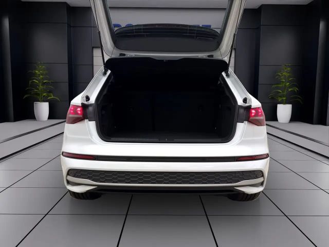 Audi A3 30 TDI Sedan