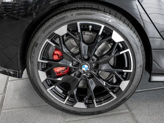 BMW 135 Sedan xDrive