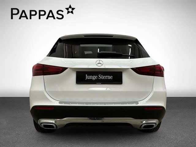 Mercedes-Benz GLA 180 GLA 180 d Progressive