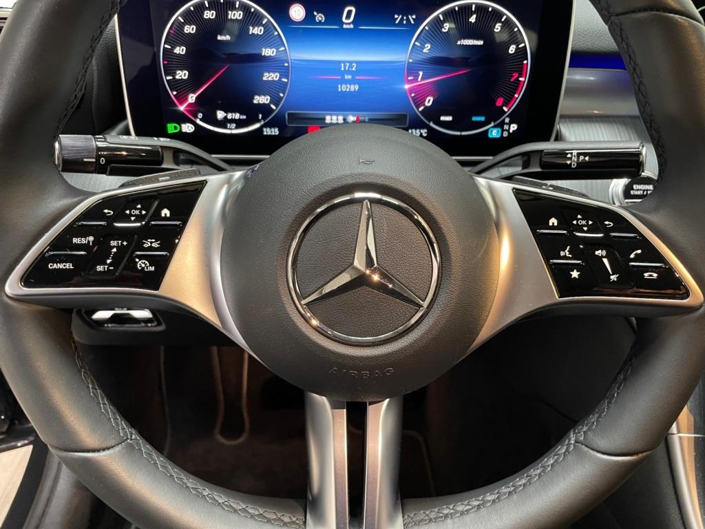 Mercedes-Benz C 180 AVANTGARDE Sedan