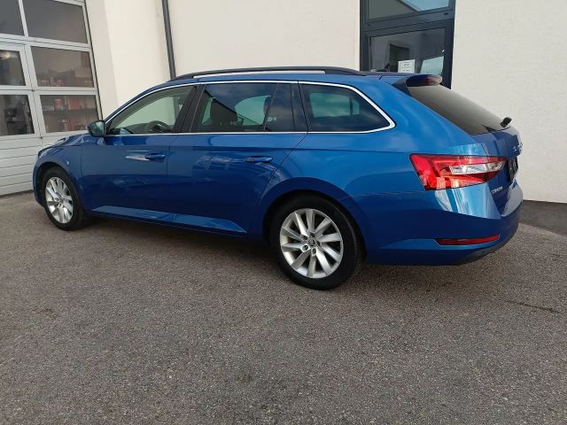 Skoda Superb PlugIn-Hybrid Style Style