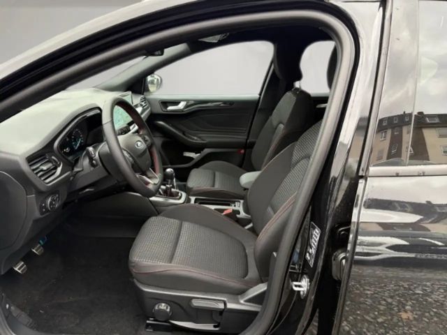 Ford Focus EcoBoost Limited ST Line