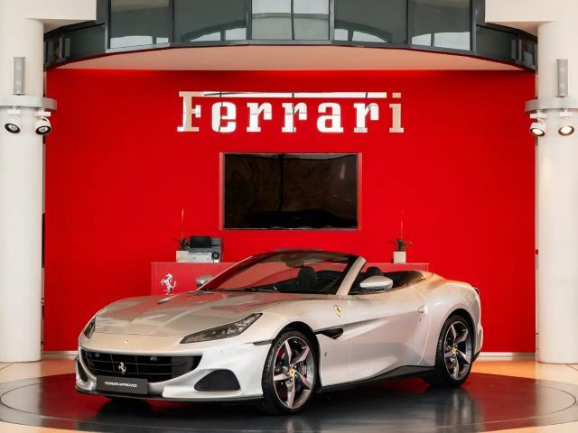 Ferrari Portofino M MagneRide*Nackenwärmer*Sitzbelüftung