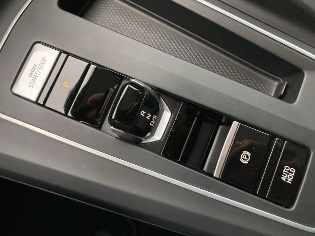 Volkswagen Golf 2.0 TDI DSG Life Variant